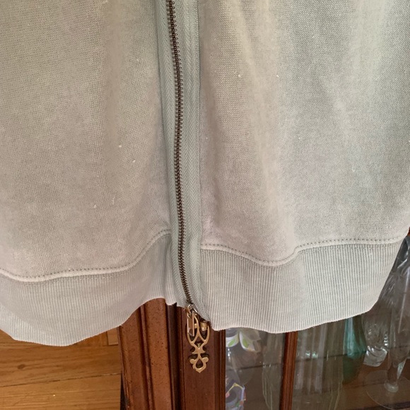 NWT OPEN-BACK SWEATER ✨ - Picture 8 of 8